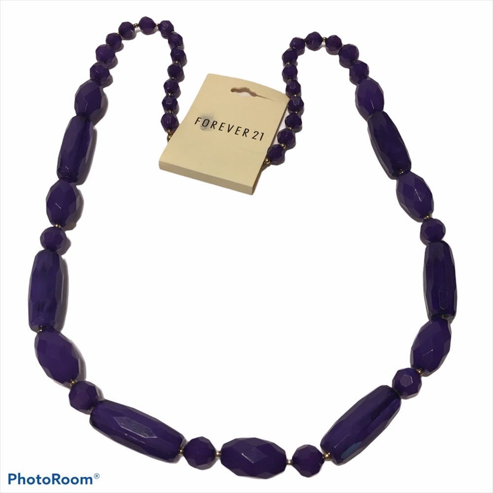 NWT forever 21 purple acrylic beaded necklace